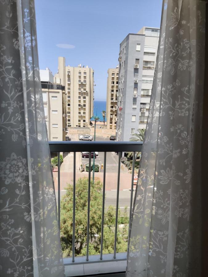 Migdal Luxury Suites Netanya J29 Exterior foto