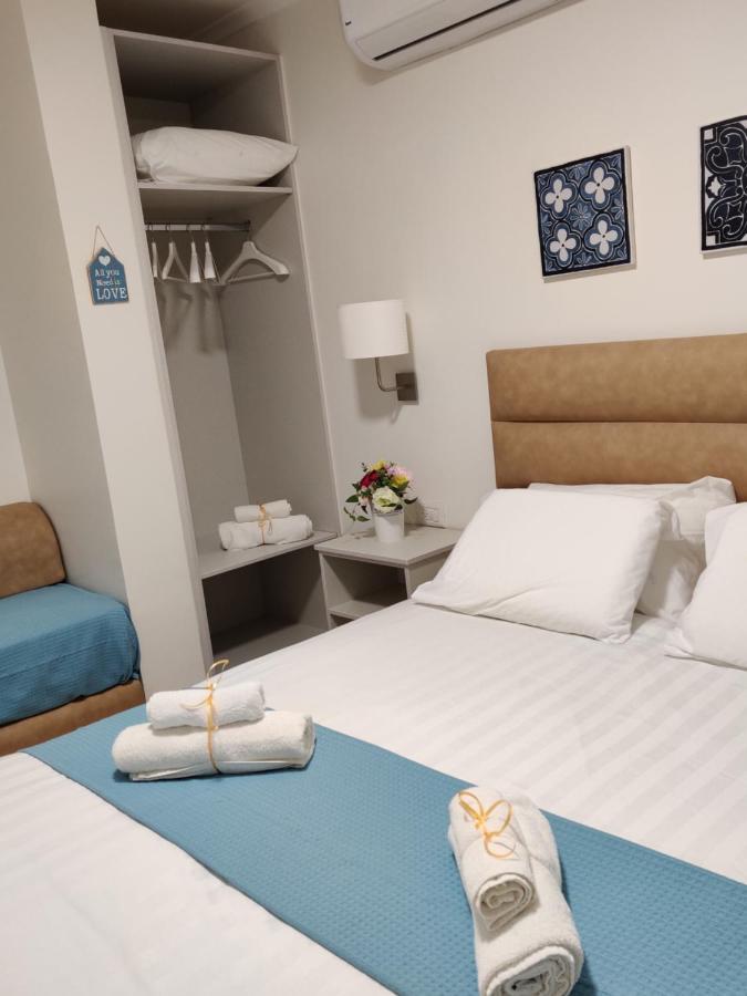 Migdal Luxury Suites Netanya J29 Exterior foto