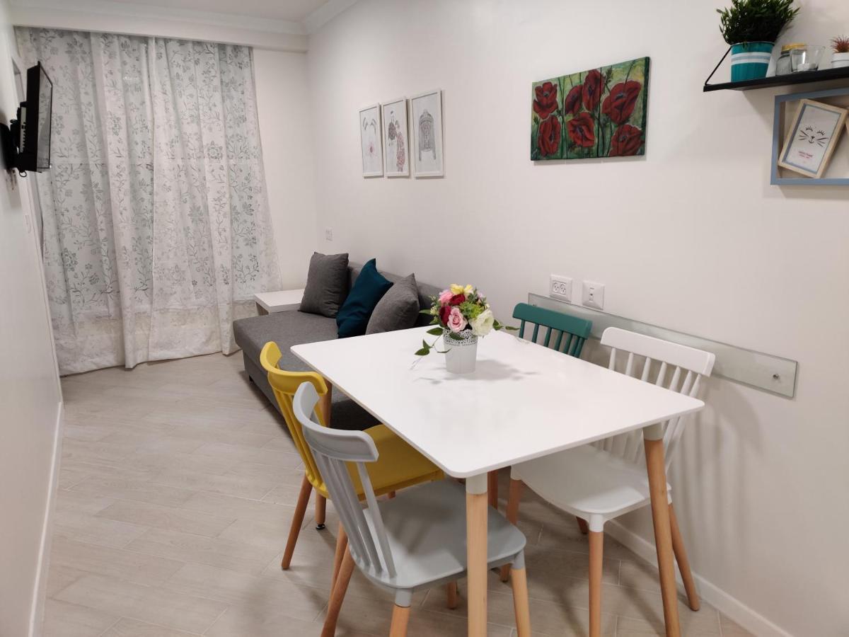 Migdal Luxury Suites Netanya J29 Exterior foto