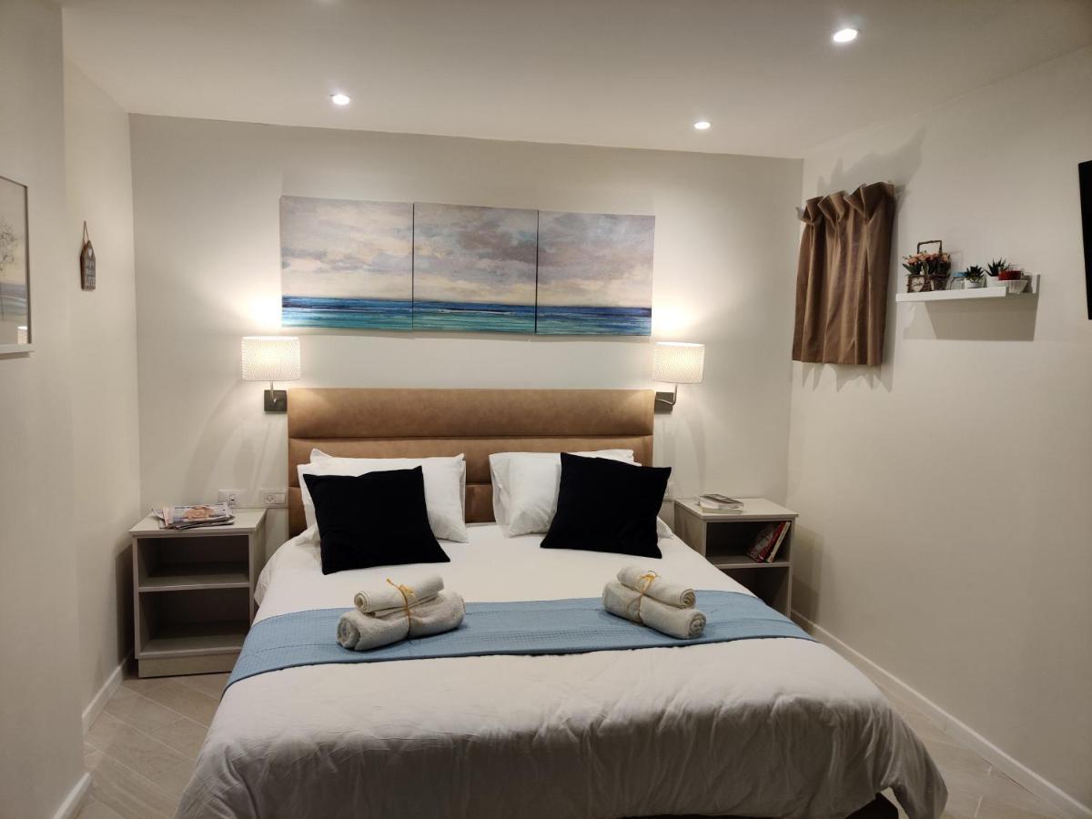 Migdal Luxury Suites Netanya J29 Exterior foto